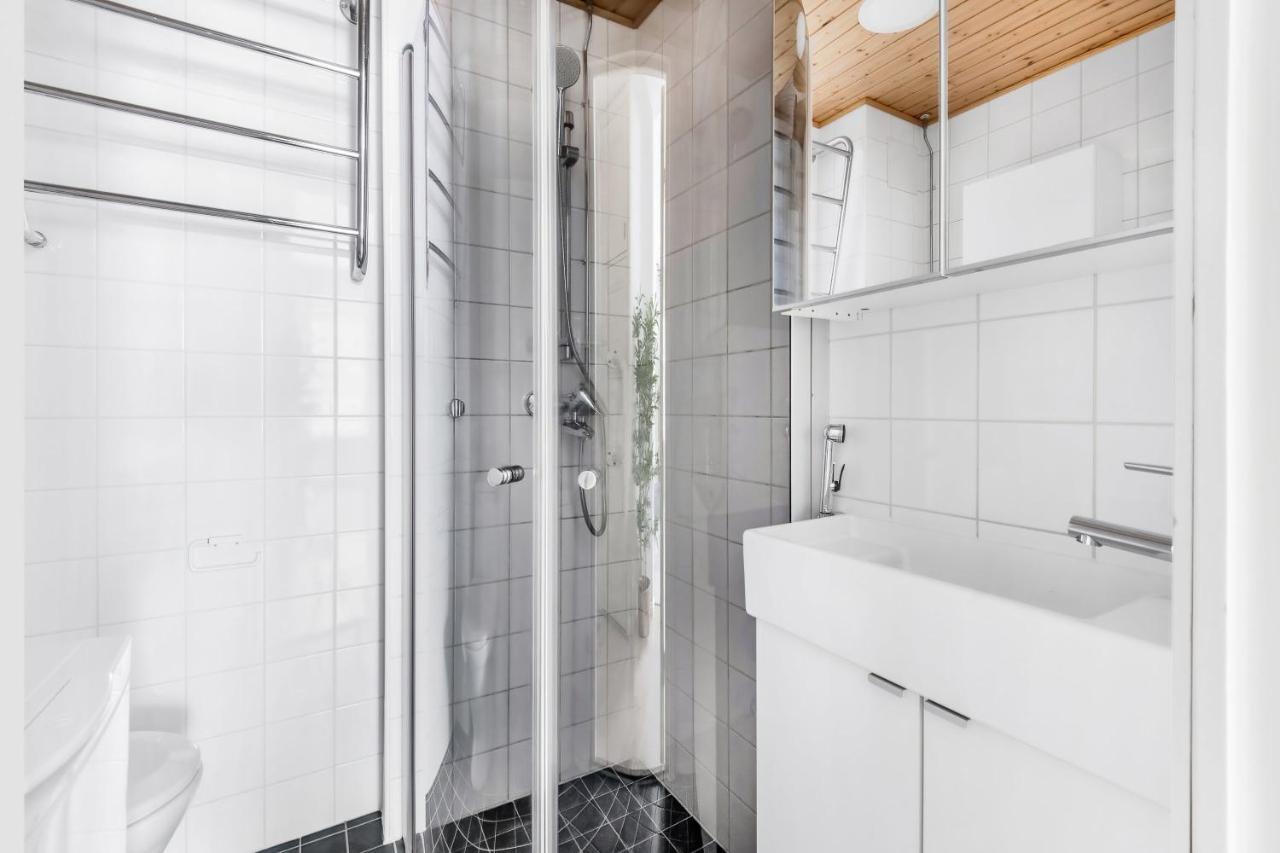 Wehost Modern Scandinavian Studio In Trendy Kallio هلسنكي المظهر الخارجي الصورة
