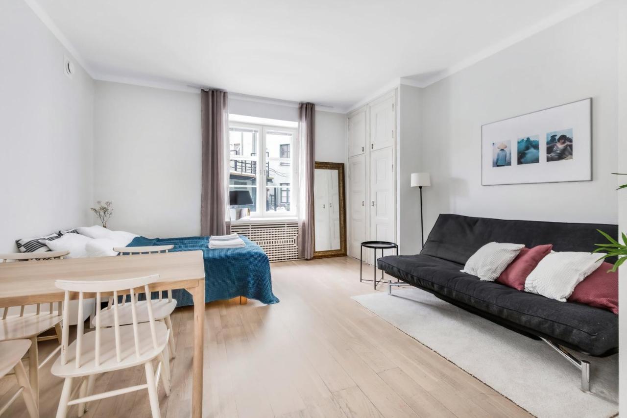 Wehost Modern Scandinavian Studio In Trendy Kallio هلسنكي المظهر الخارجي الصورة