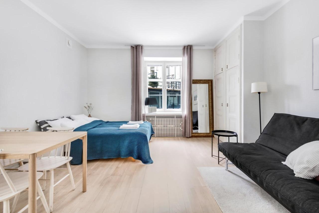 Wehost Modern Scandinavian Studio In Trendy Kallio هلسنكي المظهر الخارجي الصورة